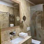 New W Otel 4*