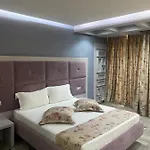 New W Otel 4*